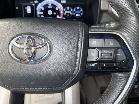 Used 2024 Toyota Sequoia Limited w/ Tow Technology Package AWD/4WD image 38