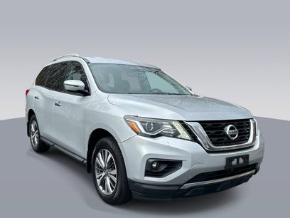 Used 2019 Nissan Pathfinder SV