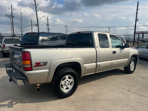 Used 2000 Chevrolet Silverado 1500 LS image 54