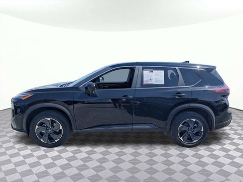 Used 2025 Nissan Rogue SV image 6