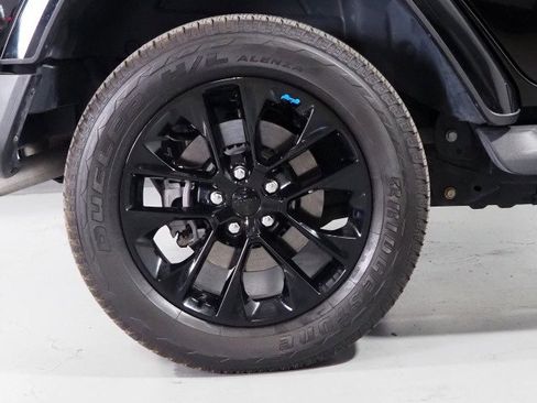 Used 2022 Jeep Wrangler Unlimited Sahara w/ Safety Group image 40