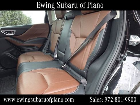 Used 2022 Subaru Forester Touring image 10