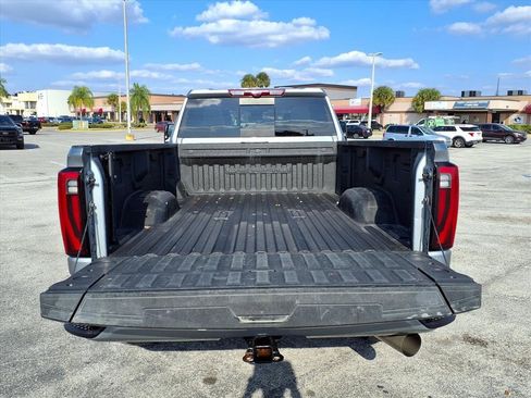 Used 2024 GMC Sierra 2500 Denali Ultimate image 21