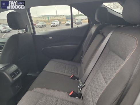 Used 2022 Chevrolet Equinox LT image 27