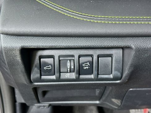 Used 2025 Subaru Outback Onyx Edition AWD/4WD image 17