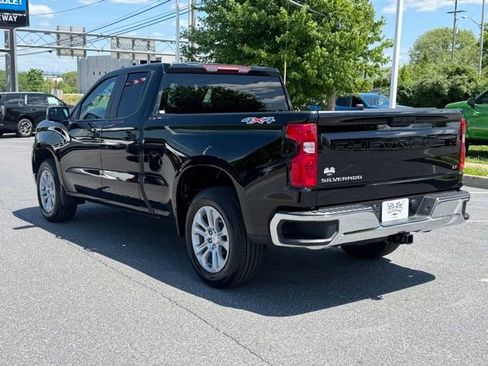 Certified 2023 Chevrolet Silverado 1500 LT AWD/4WD image 11