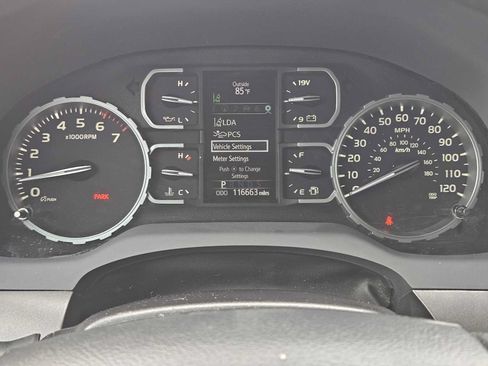 Used 2019 Toyota Tundra SR5 w/ SR5 Upgrade Package RWD image 15
