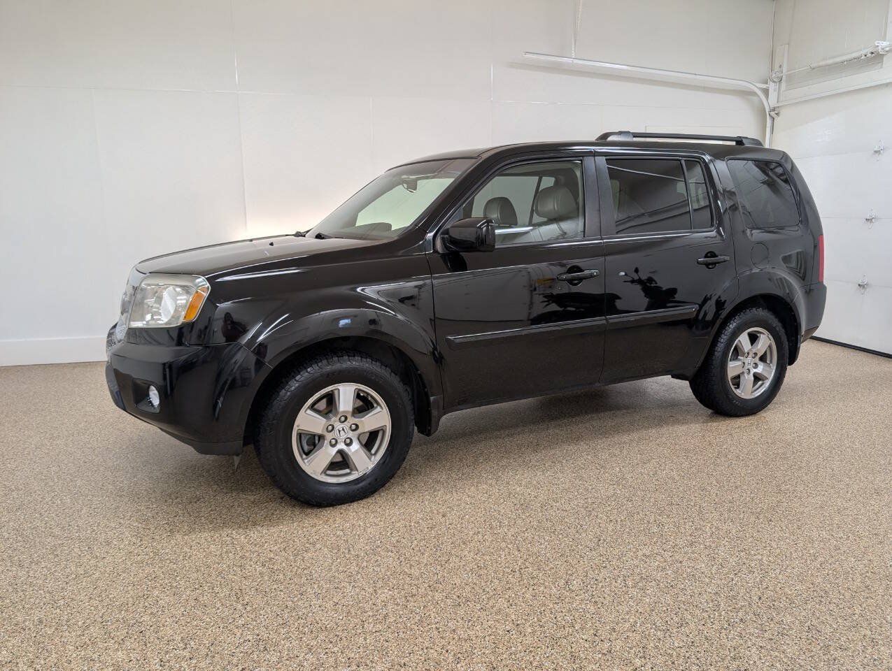 Used 2011 Honda Pilot EX-L image 1