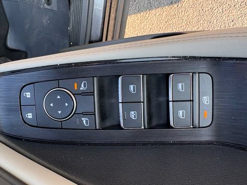 Used 2023 Nissan Rogue SL w/ SL Premium Package FWD image 14