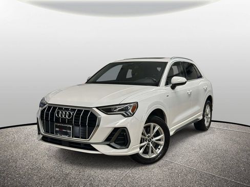 Used 2023 Audi Q3 2.0T Premium Plus AWD/4WD image 1