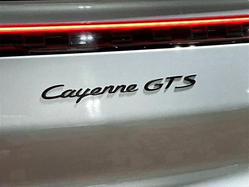Certified 2022 Porsche Cayenne GTS image 33