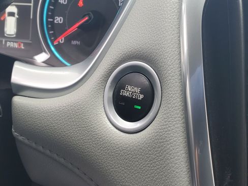 Used 2019 Chevrolet Traverse LT FWD image 22