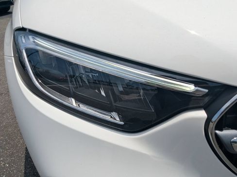 Certified 2025 Mercedes-Benz GLC 300 image 41