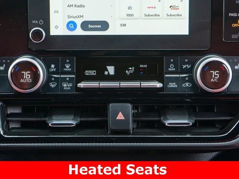 Used 2024 Toyota Highlander XSE image 5