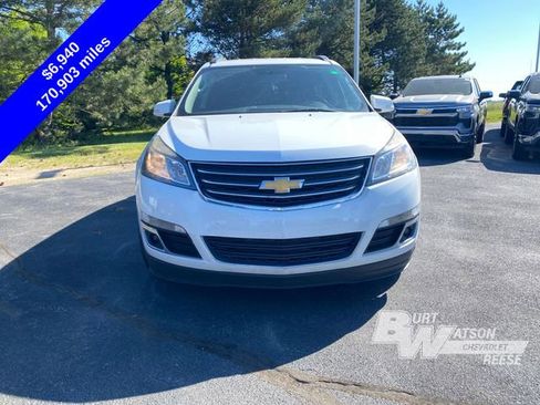 Used 2017 Chevrolet Traverse LT AWD/4WD image 10
