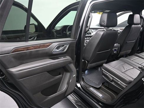 Used 2022 Chevrolet Tahoe LT image 19