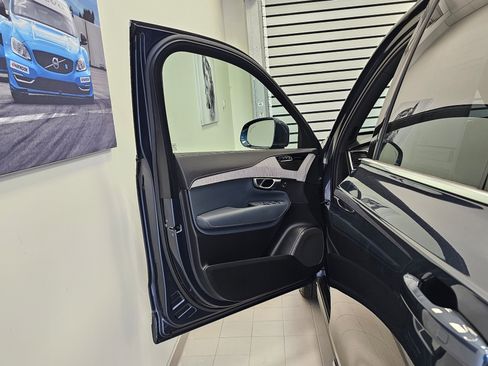 Certified 2024 Volvo XC90 B6 Ultimate w/ Protection Package image 22