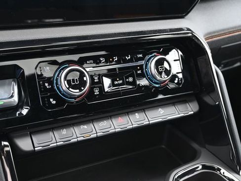 Used 2025 GMC Sierra 3500 AT4 w/ Technology Package image 26