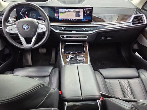 Used 2026 BMW X7 xDrive40i AWD/4WD image 14