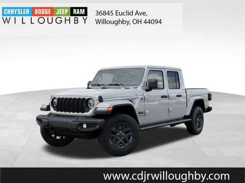 New 2026 Jeep Gladiator Sport AWD/4WD image 1