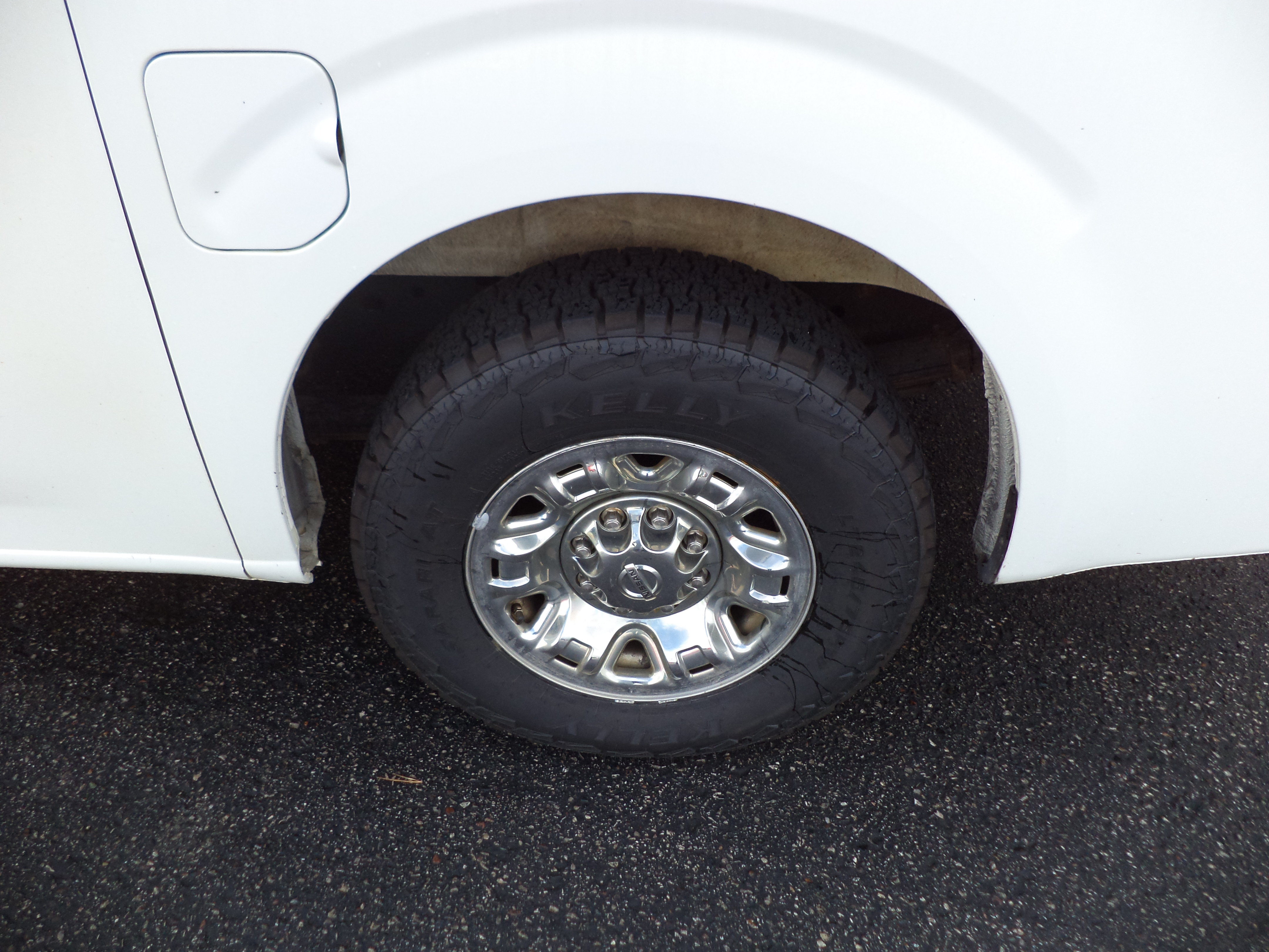 Used 2020 Nissan NV High Roof RWD image 3