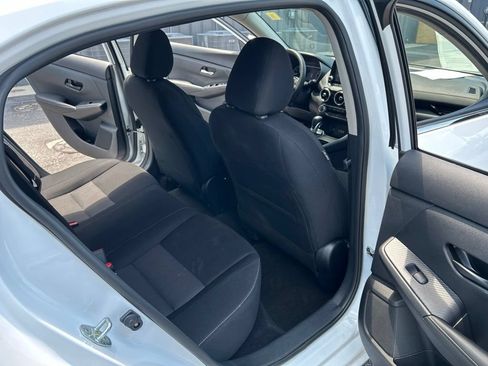 Certified 2025 Nissan Sentra SV FWD image 22
