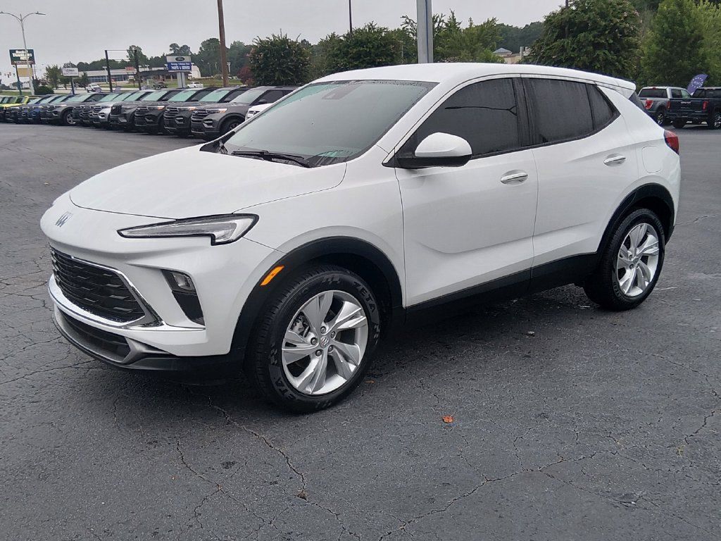 Used 2024 Buick Encore GX Preferred FWD image 8