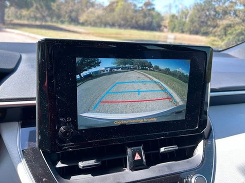 Certified 2024 Toyota Corolla SE image 23