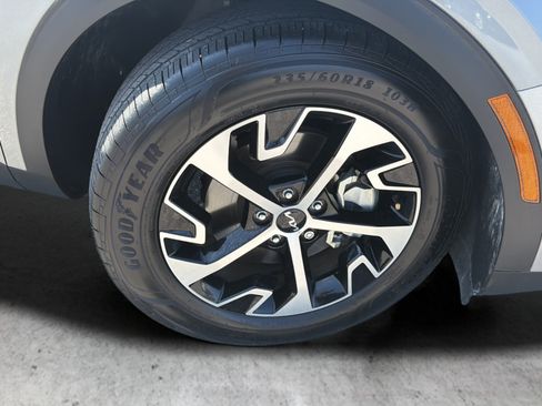 Used 2024 Kia Sportage EX FWD image 59