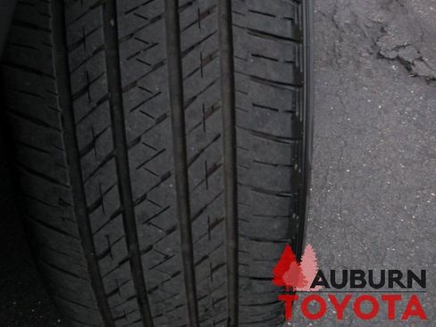 Used 2025 Honda CR-V EX-L image 5