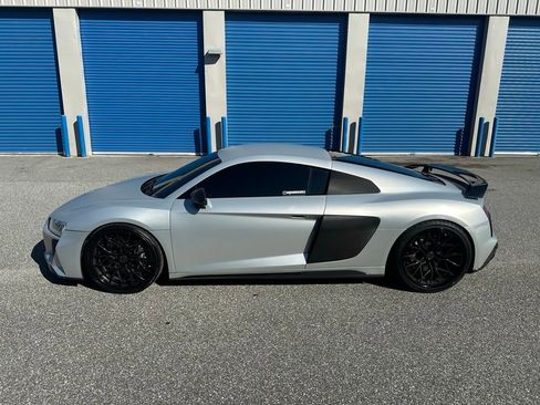 Used 2017 Audi R8 V10 plus image 15