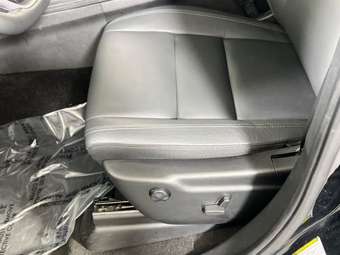 Used 2022 Dodge Durango GT image 18