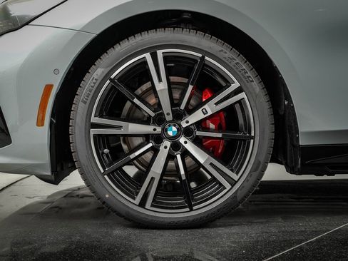 New 2026 BMW 530i xDrive w/ M Sport Package image 14