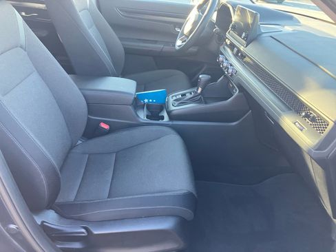 Certified 2024 Honda CR-V LX image 32
