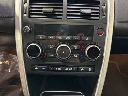 Used 2015 Land Rover Discovery Sport HSE AWD/4WD image 17