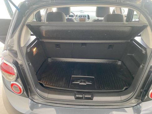 Used 2013 Chevrolet Sonic LT image 28