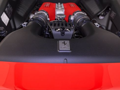 Used 2010 Ferrari 458 Italia Coupe RWD image 42