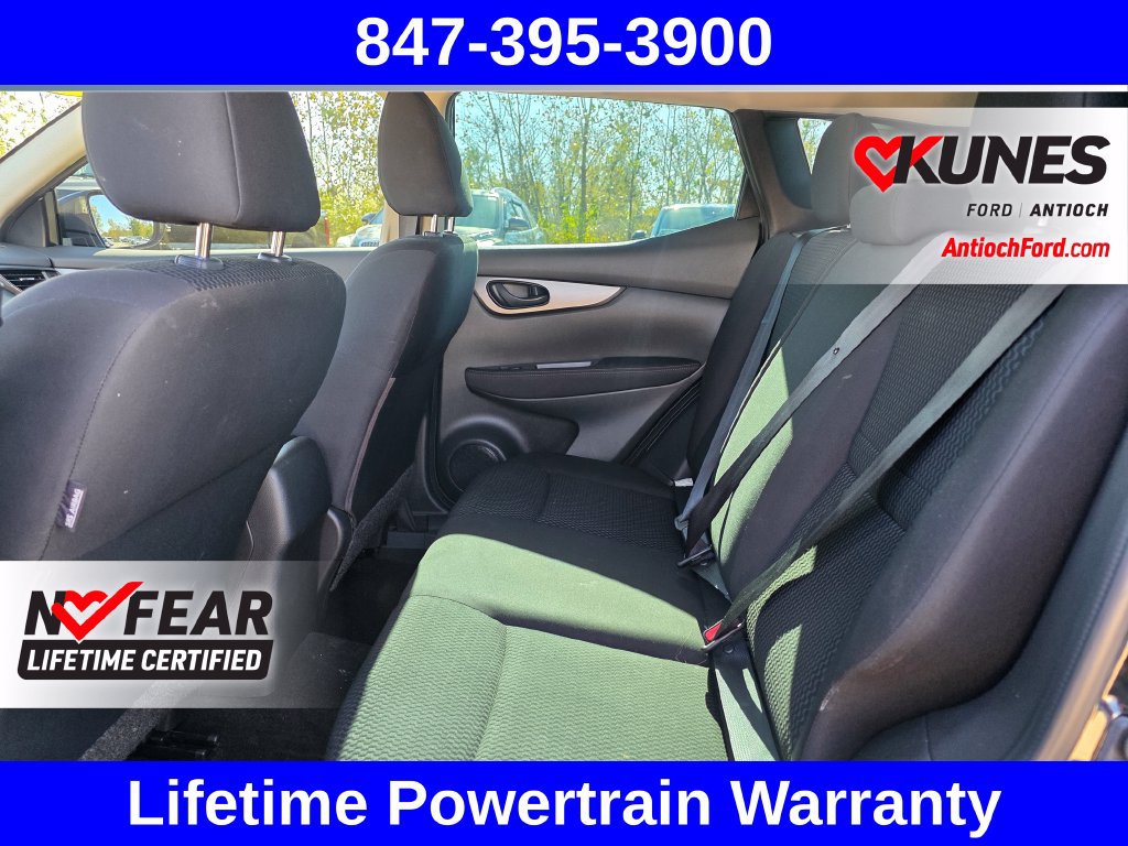Used 2018 Nissan Rogue Sport FWD image 28
