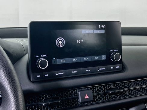 Used 2023 Honda HR-V LX image 14