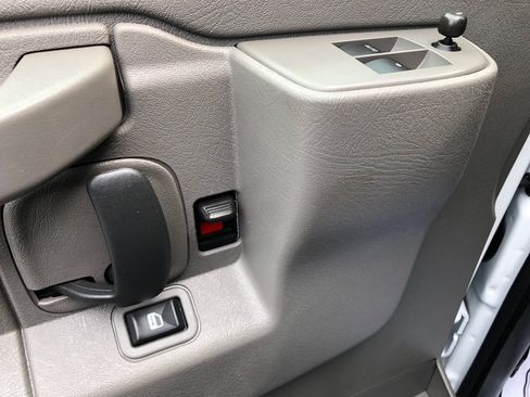 Used 2025 GMC Savana 2500 w/ Driver Convenience Package RWD image 17