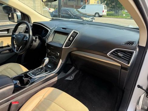 Used 2018 Ford Edge SEL w/ Equipment Group 201A AWD/4WD image 22