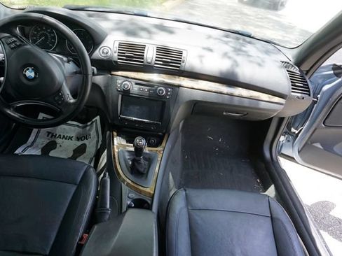 Used 2008 BMW 128i Convertible RWD image 4