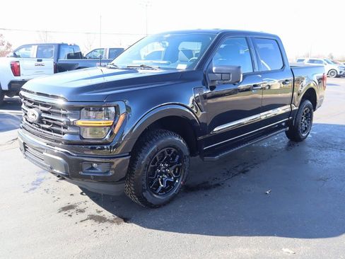 New 2026 Ford F150 XLT w/ Equipment Group 302A MID image 12