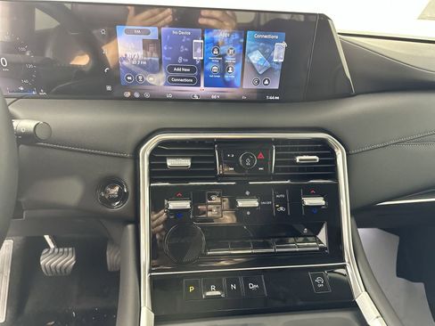 New 2026 Nissan Armada SV image 26