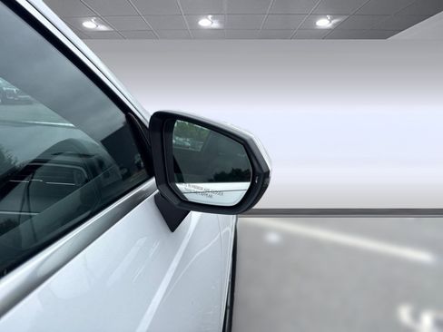 New 2025 Audi Q3 2.0T Premium image 25