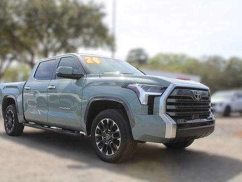 Used 2024 Toyota Tundra Limited image 4