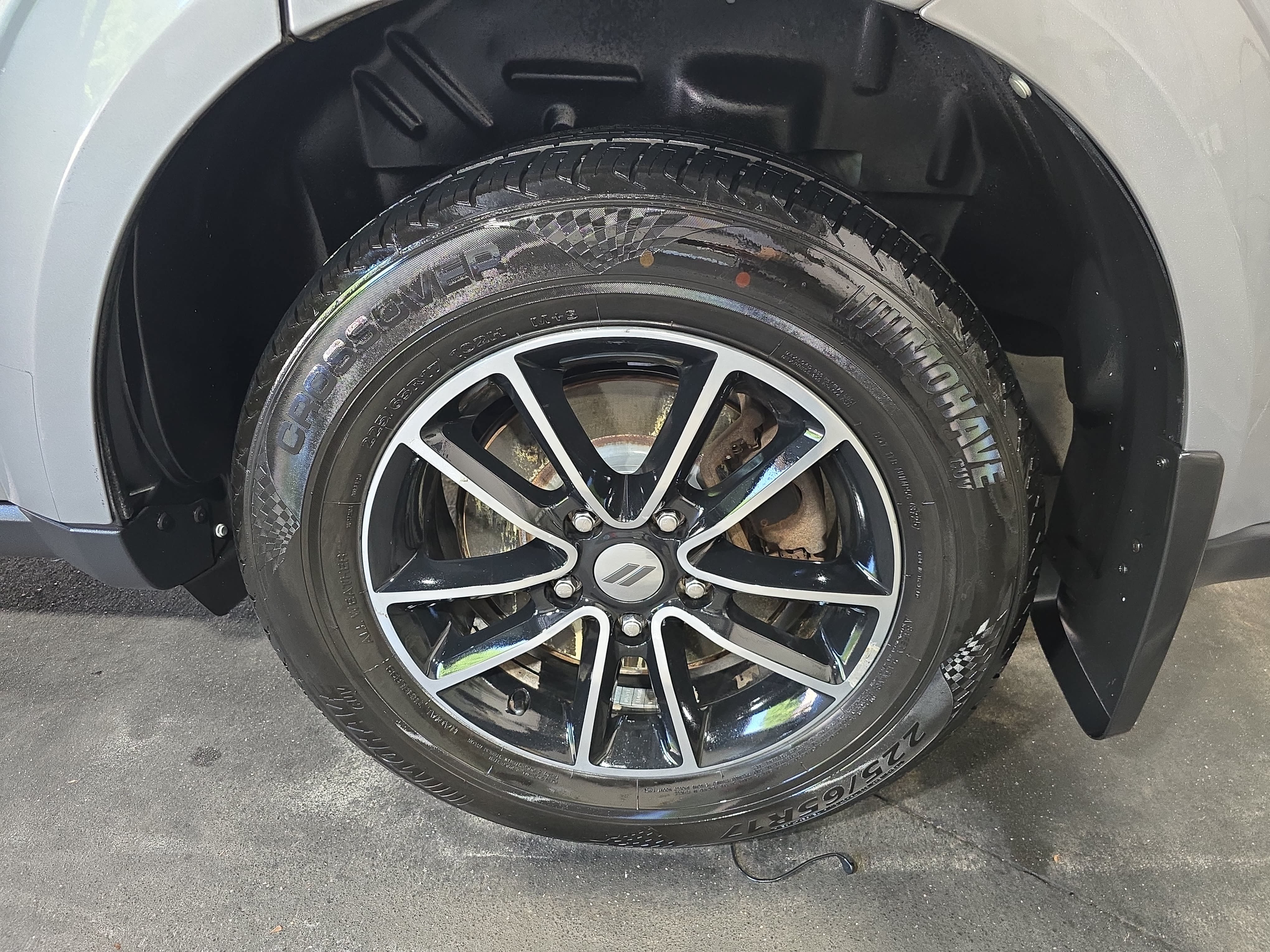 Used 2018 Dodge Journey SXT w/ Connectivity Group FWD image 33