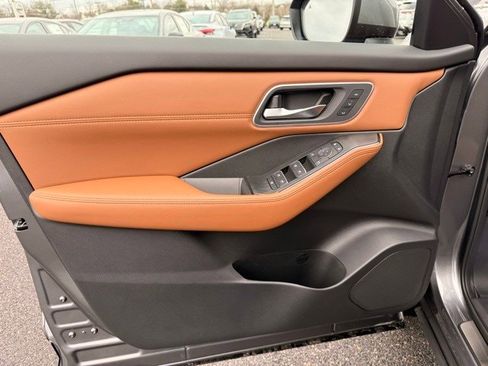 New 2026 Nissan Rogue Platinum w/ Tech Package image 10