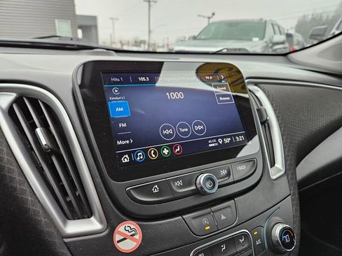 Used 2023 Chevrolet Malibu LT image 19