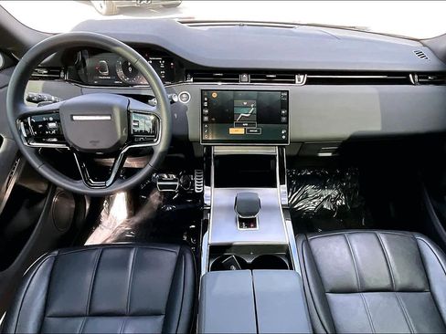 Used 2024 Land Rover Range Rover Evoque Dynamic SE AWD/4WD image 29